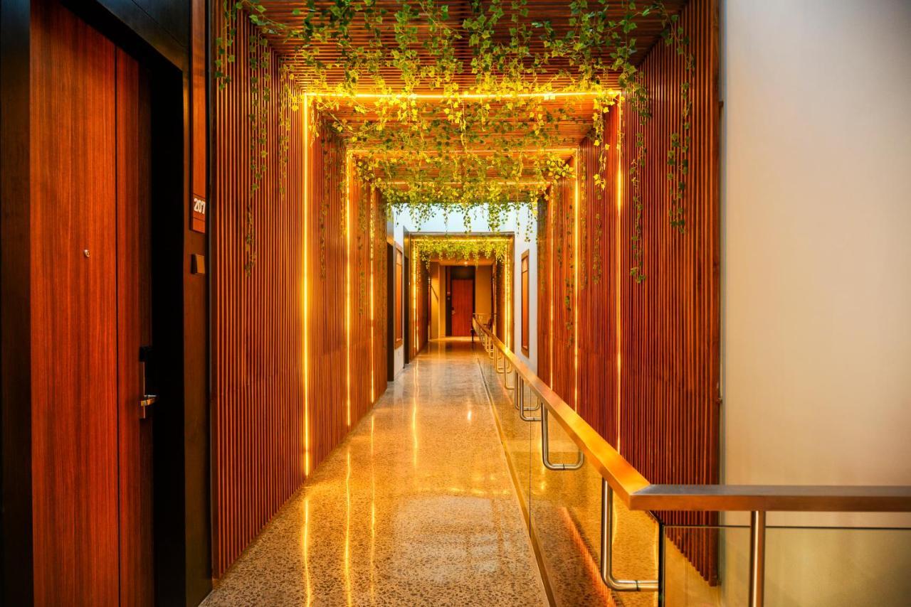 Nata Azana Hotel Solo Luaran gambar