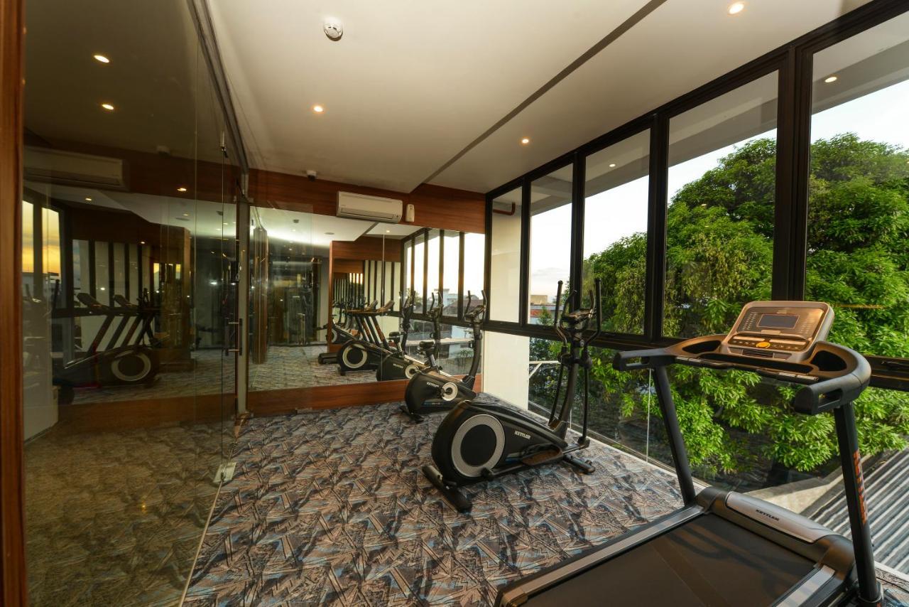 Nata Azana Hotel Solo Luaran gambar