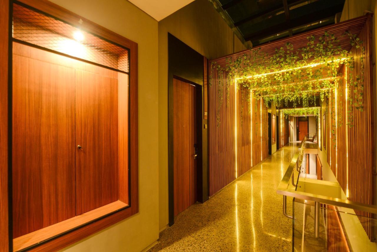 Nata Azana Hotel Solo Luaran gambar