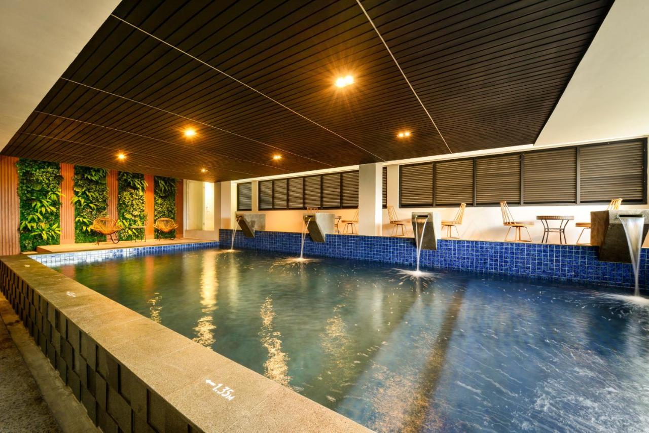 Nata Azana Hotel Solo Luaran gambar