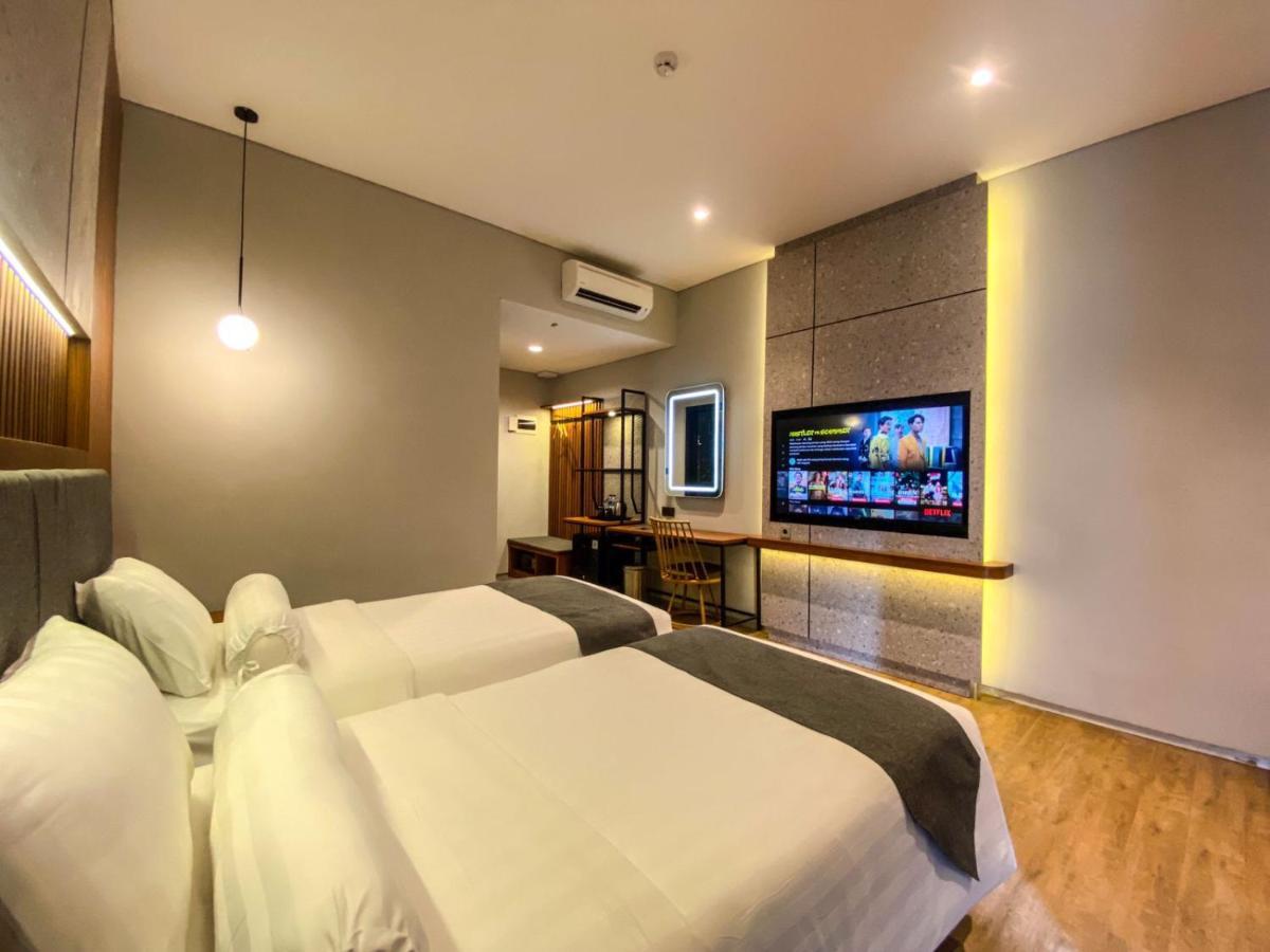 Nata Azana Hotel Solo Luaran gambar