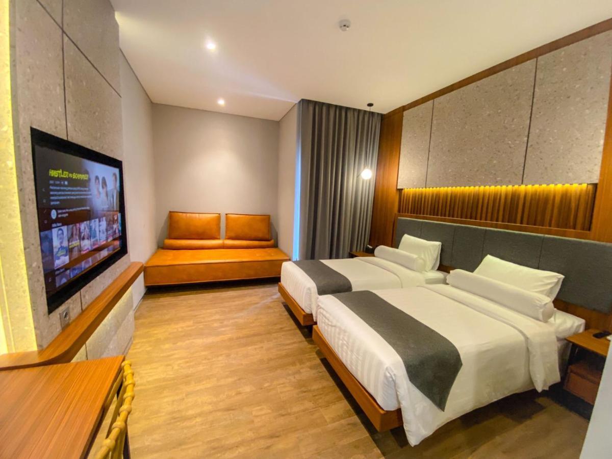 Nata Azana Hotel Solo Luaran gambar