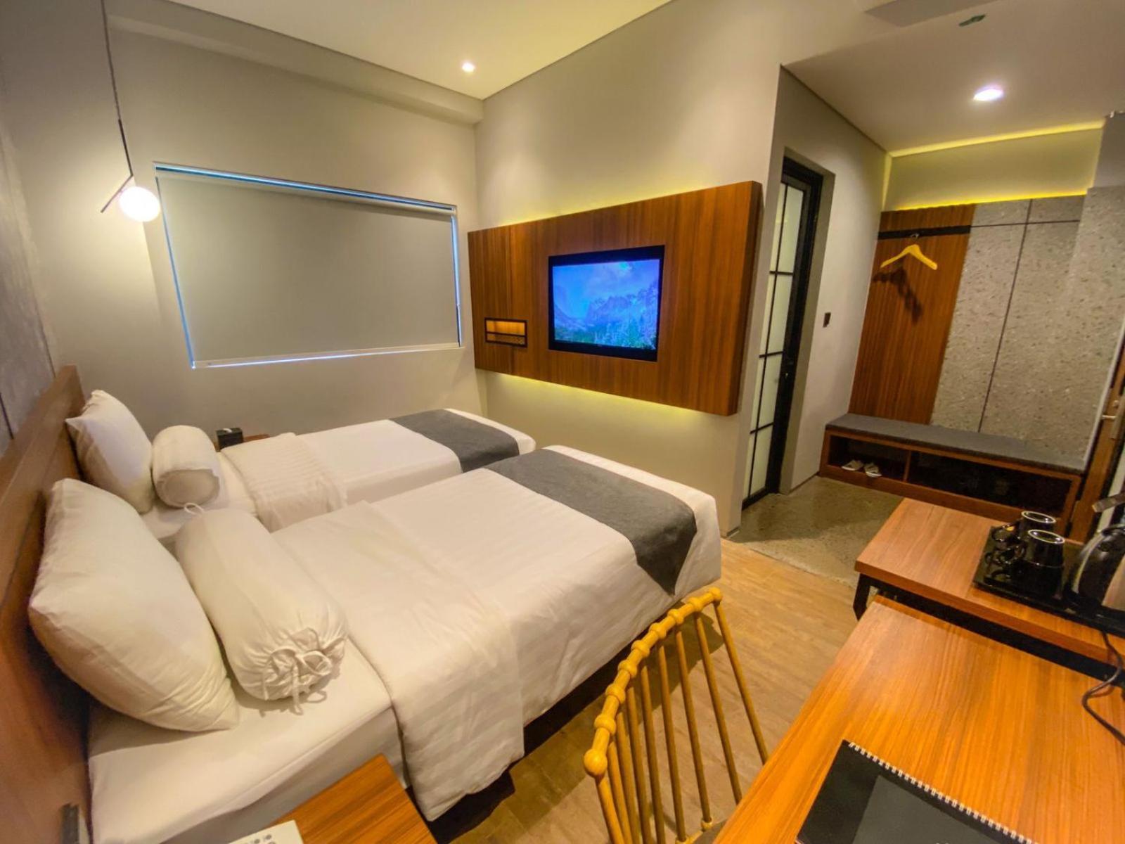 Nata Azana Hotel Solo Luaran gambar