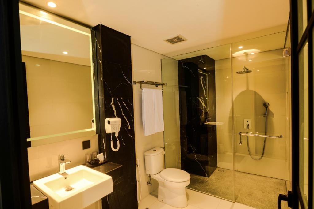 Nata Azana Hotel Solo Luaran gambar